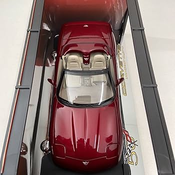 AUTOart 1/18 コルベット 50周年記念モデル Amazon | AUTOart 1/18 シボレー コルベット 50周年記念限定車
